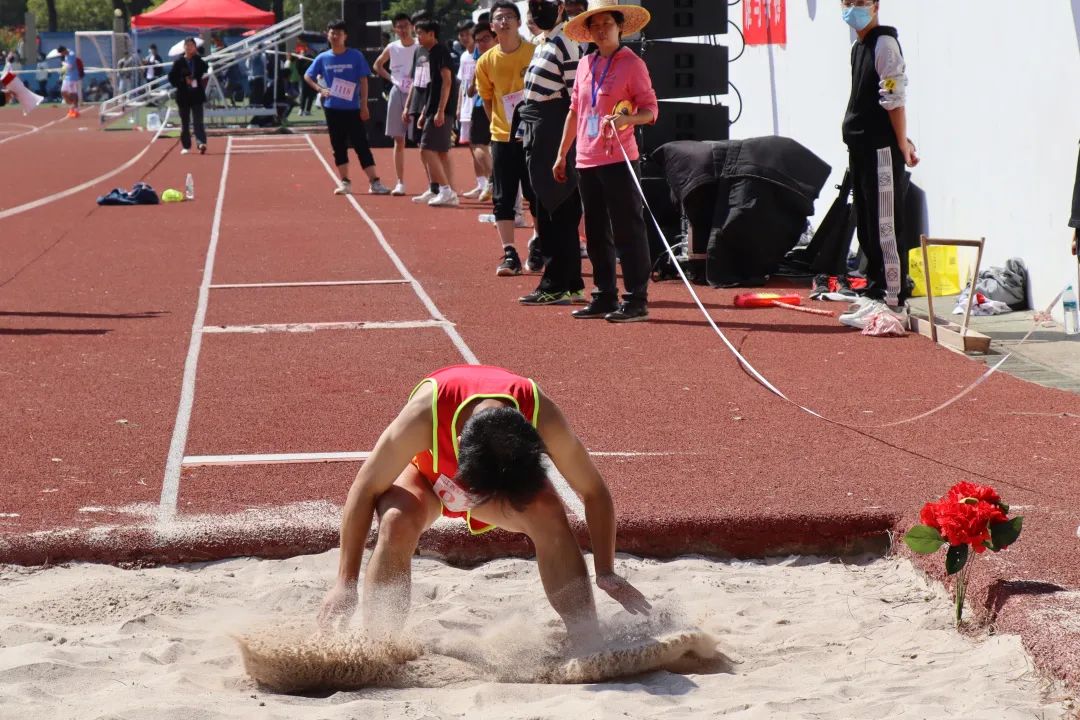 场赛事的诸 场赛事的诸